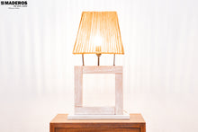 Cargar imagen en el visor de la galería, Lampara De Mesa Orquídea