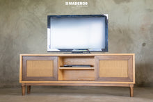 Cargar imagen en el visor de la galería, Mueble de TV Nórdica