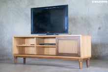 Cargar imagen en el visor de la galería, Mueble de TV Nórdica