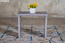 Cargar imagen en el visor de la galería, Mesa Auxiliar Luxe
