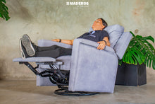 Cargar imagen en el visor de la galería, Silla Reclinomatic Nórdica Mecedora