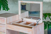 Cargar imagen en el visor de la galería, Peinador Malasia