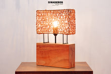 Cargar imagen en el visor de la galería, Lampara De Mesa Ibérica