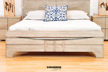 Cargar imagen en el visor de la galería, Cama Azteca de 1.40m