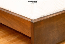 Cargar imagen en el visor de la galería, Cama Otún de 1.60m