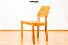 Cargar imagen en el visor de la galería, Silla de Comedor Especial Calarcá SB