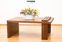 Cargar imagen en el visor de la galería, Mesa de Centro Salento