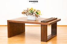 Cargar imagen en el visor de la galería, Mesa de Centro Salento