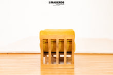 Cargar imagen en el visor de la galería, Puff Azalea Colchoneta