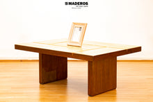 Cargar imagen en el visor de la galería, Mesa de Centro Ferreira