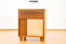 Cargar imagen en el visor de la galería, Mesa De Noche Zury