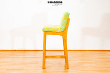 Cargar imagen en el visor de la galería, Butaco De Bar Lirios