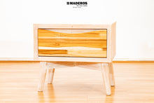 Cargar imagen en el visor de la galería, Mesa De Noche London