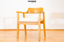 Cargar imagen en el visor de la galería, Silla de Comedor Parker