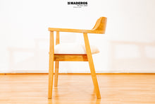 Cargar imagen en el visor de la galería, Silla de Comedor Parker