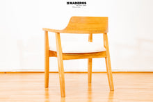 Cargar imagen en el visor de la galería, Silla de Comedor Parker