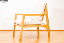 Cargar imagen en el visor de la galería, Silla Auxiliar Carmín