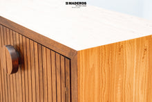 Cargar imagen en el visor de la galería, Biffet Valdivia