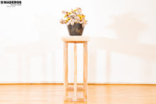 Cargar imagen en el visor de la galería, Consola Ferreira