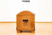 Cargar imagen en el visor de la galería, Baúl Curvo Orión