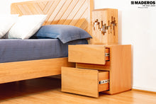 Cargar imagen en el visor de la galería, Cama Pamplona de 1.60m