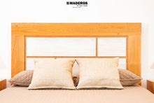 Cargar imagen en el visor de la galería, Cama Alana de 1.40m