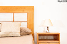 Cargar imagen en el visor de la galería, Cama Alana de 1.40m