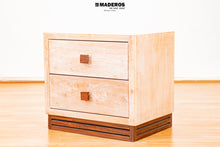 Cargar imagen en el visor de la galería, Mesa De Noche África