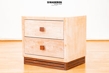 Cargar imagen en el visor de la galería, Mesa De Noche África