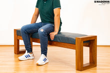 Cargar imagen en el visor de la galería, Puff Gardenia