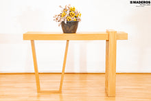 Cargar imagen en el visor de la galería, Consola Génova