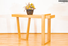 Cargar imagen en el visor de la galería, Consola Génova