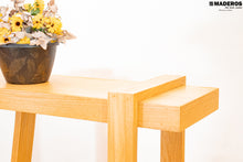 Cargar imagen en el visor de la galería, Consola Génova