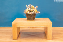 Cargar imagen en el visor de la galería, Mesa de Centro Merino