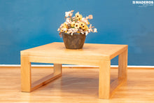 Cargar imagen en el visor de la galería, Mesa de Centro Merino