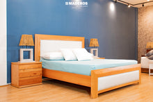 Cargar imagen en el visor de la galería, Cama Maya de 1.60m