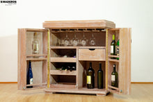 Cargar imagen en el visor de la galería, Licorera Fresno