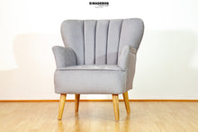 Cargar imagen en el visor de la galería, Silla De Sala Parker