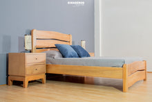 Cargar imagen en el visor de la galería, Cama Armani de 1.40m