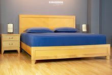 Cargar imagen en el visor de la galería, Cama Ingles de 2.00m