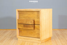 Cargar imagen en el visor de la galería, Mesa De Noche Ibérica