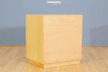 Cargar imagen en el visor de la galería, Mesa De Noche Ibérica