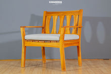 Cargar imagen en el visor de la galería, Silla De Sala Marsella