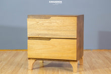 Cargar imagen en el visor de la galería, Mesa De Noche Lauren