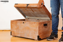 Cargar imagen en el visor de la galería, Baúl Decorativo