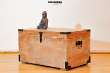Cargar imagen en el visor de la galería, Baúl Decorativo