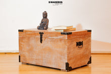 Cargar imagen en el visor de la galería, Baúl Decorativo