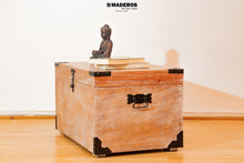 Cargar imagen en el visor de la galería, Baúl Decorativo