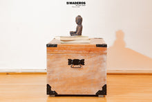 Cargar imagen en el visor de la galería, Baúl Decorativo