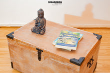 Cargar imagen en el visor de la galería, Baúl Decorativo